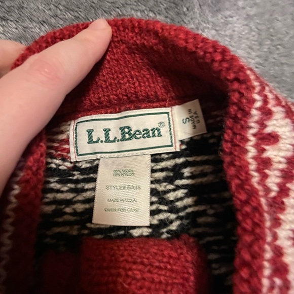 LL Bean red and black wool quarter button sweater size small great condition - Picture 3 of 7